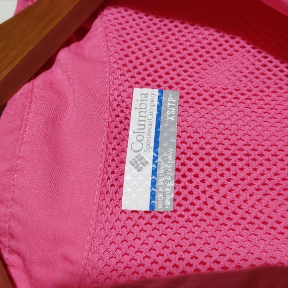 Colombia PFG sleeveless top - Picture 2 of 6